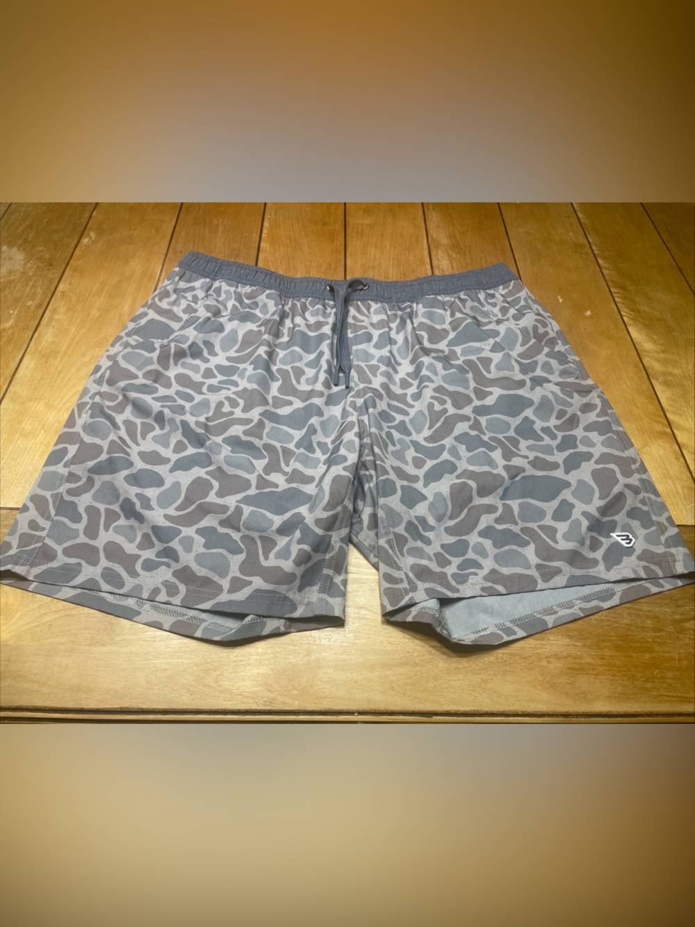 BURLEBO Athletic Short Classic Deer Camo with Grey Liner Size XXL 8” Inseam